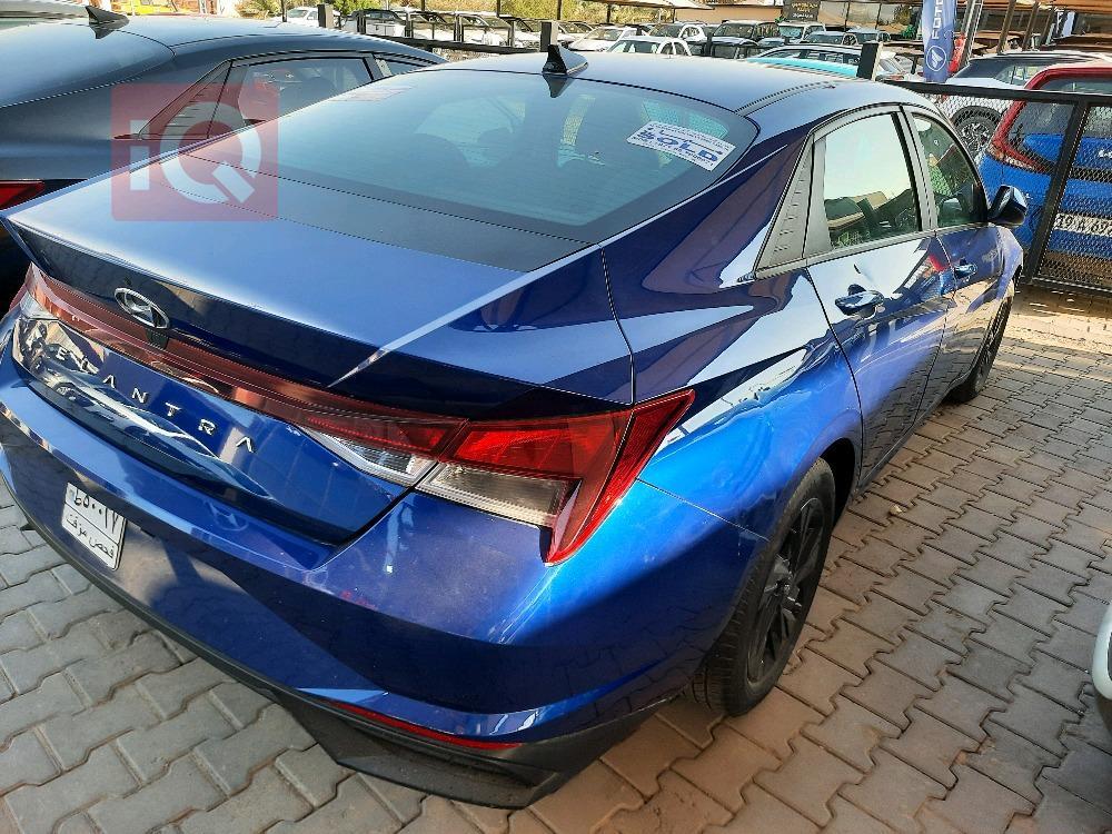 هیوندای ئەلەنترا